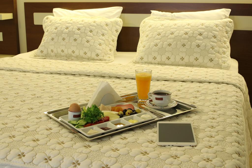 Royal Bilgic Hotel Kirklareli Ngoại thất bức ảnh