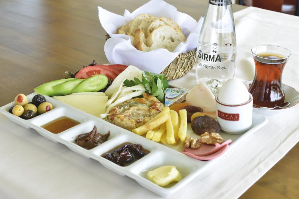 Royal Bilgic Hotel Kirklareli Ngoại thất bức ảnh